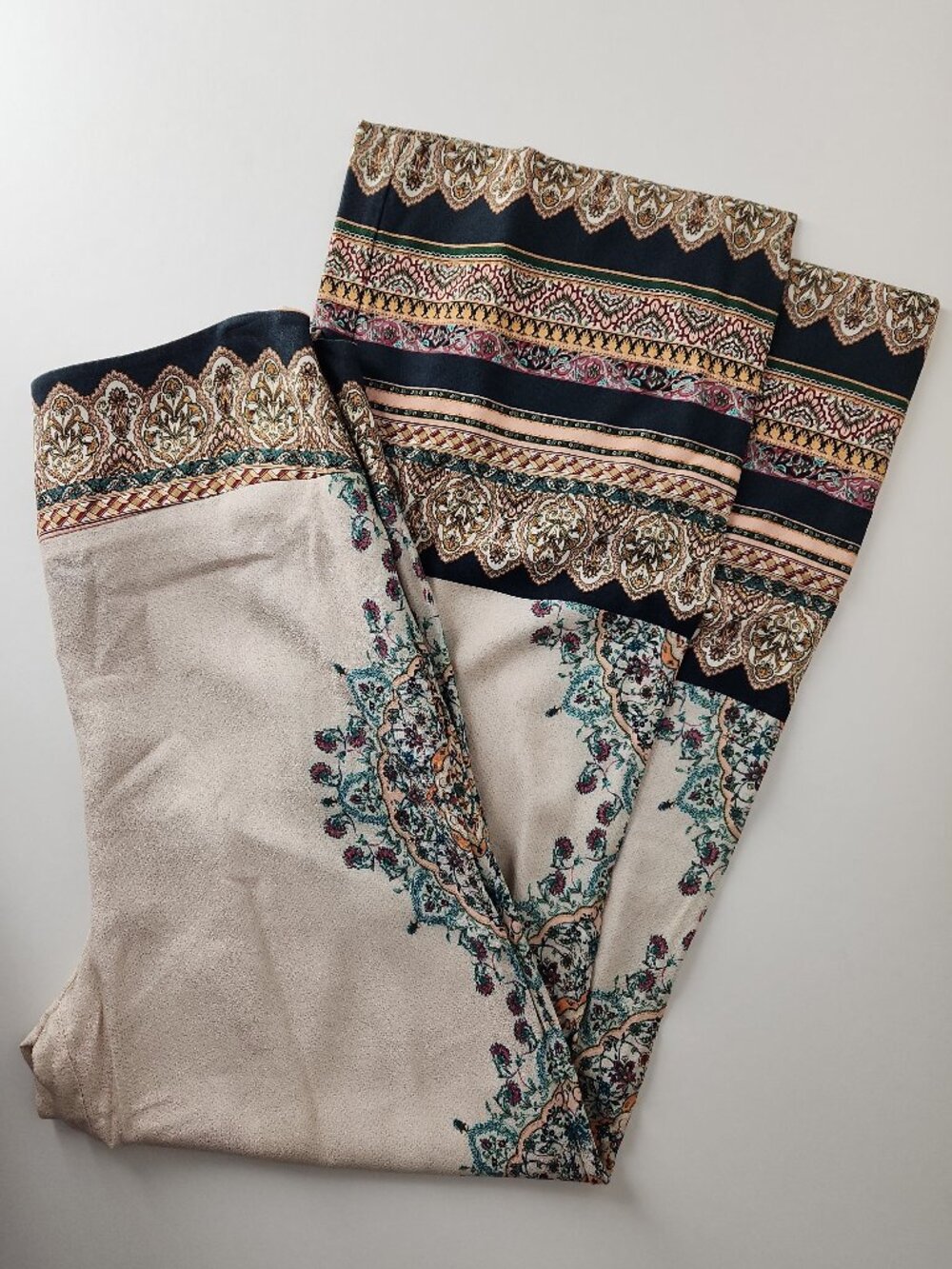 Farm Rio Anthropologie Wide-Leg Pants Mandala geometric border print S